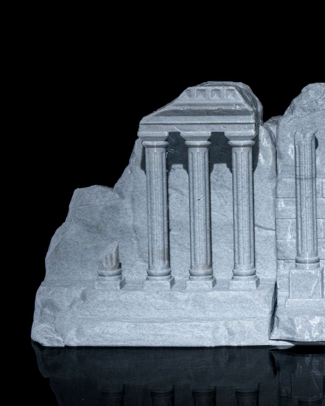 Ruined_Bookend_14_1bde4b8a42.jpg