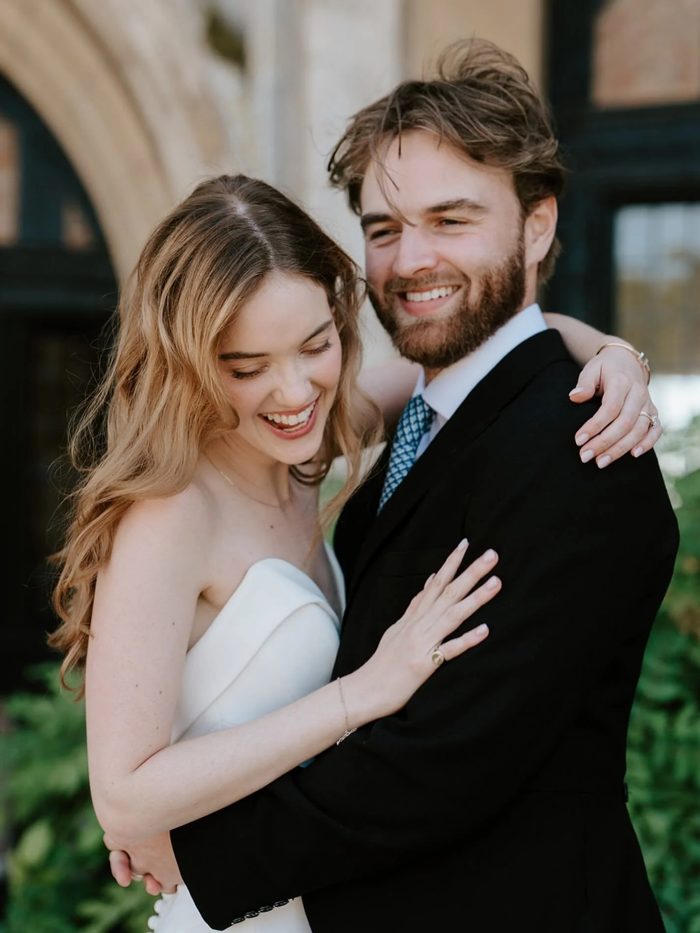 This single moment of Janine &amp; Guy captures everything she loves about weddings; the emotion, the connection, the quiet magic in between. One of my absolute favourite bridal moments ❤️

Venue: @butleypriory
Hair: @clarelouisehair.wedding
Makeup: 