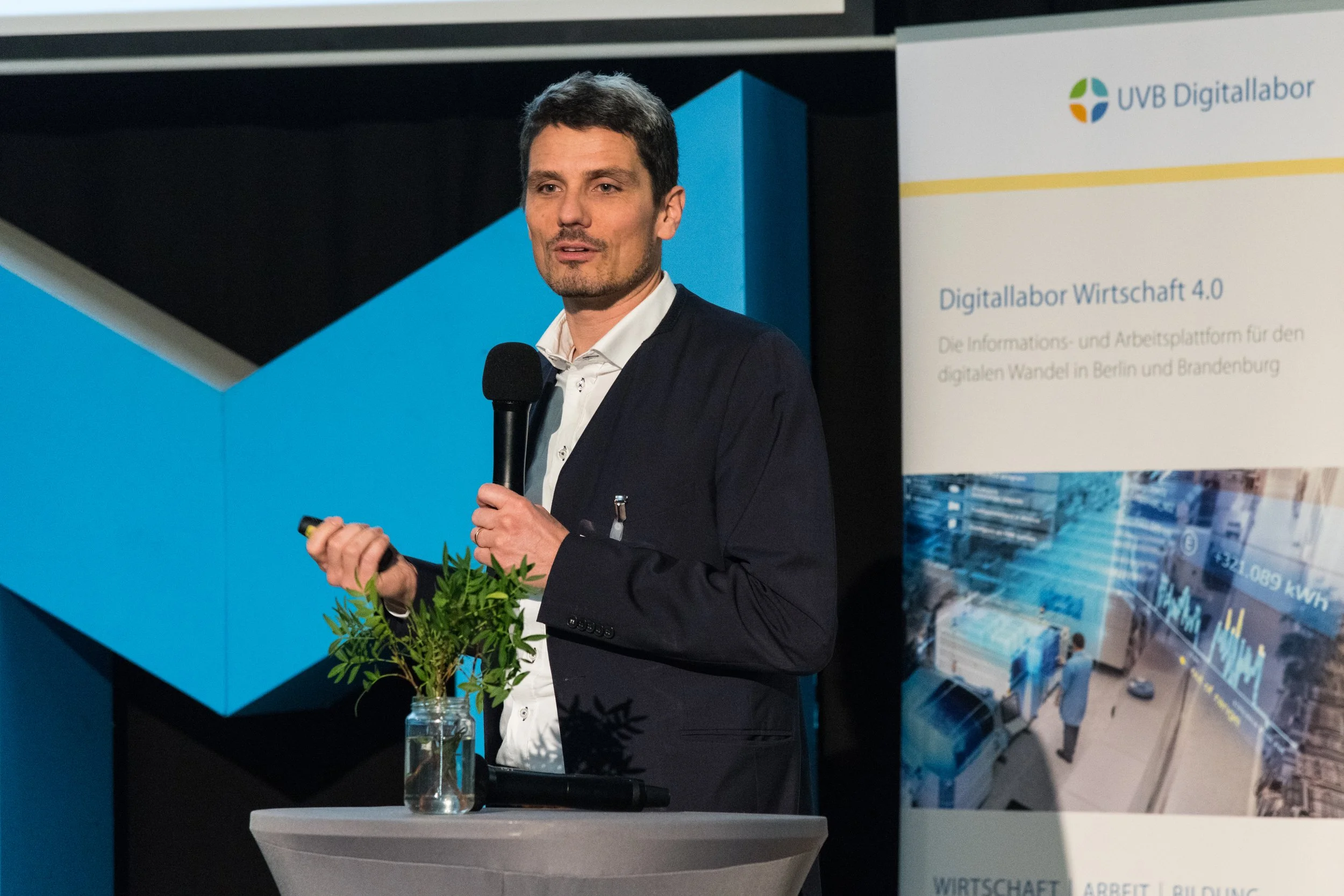 2023-11-14_Industrie_trifft_Startups (25).jpg