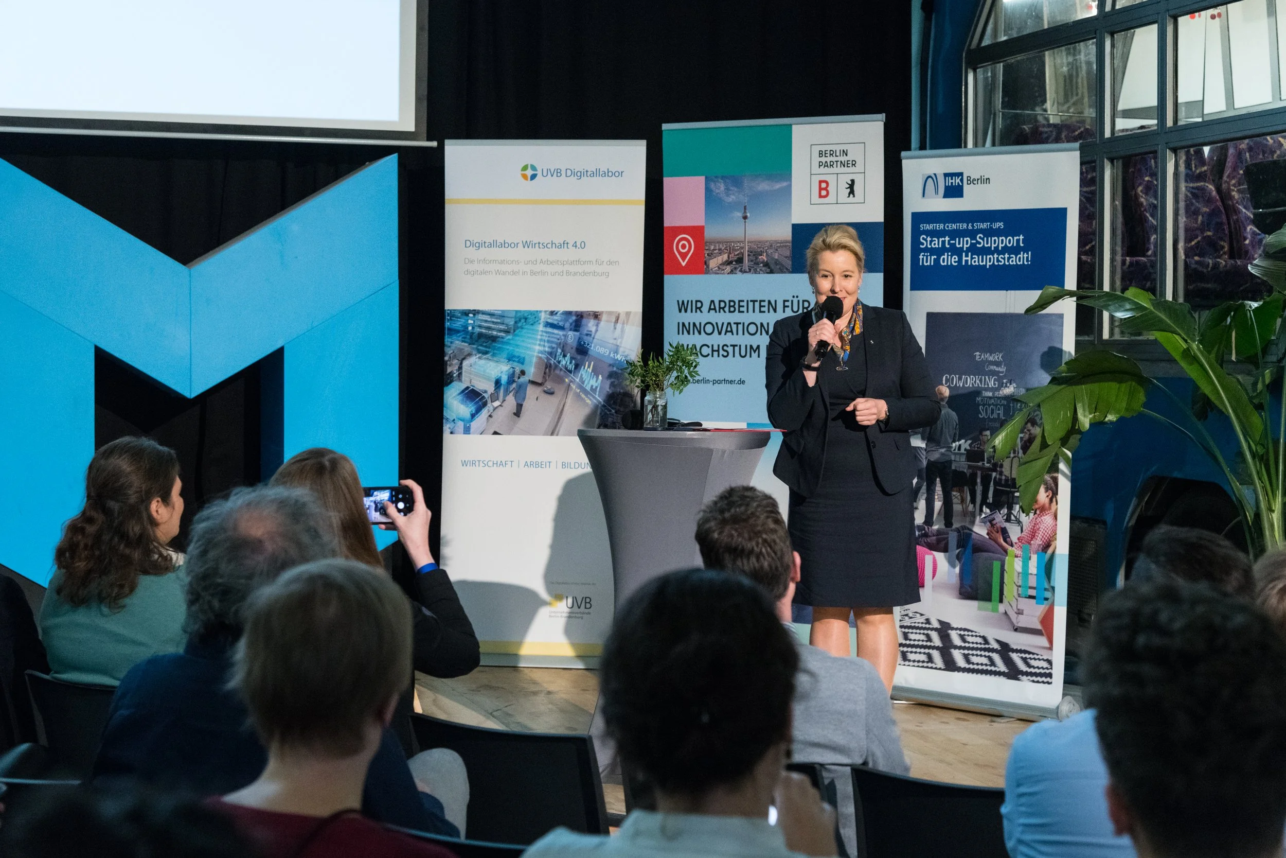 2023-11-14_Industrie_trifft_Startups (4)a.jpg