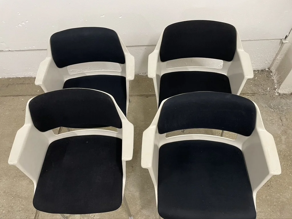 ACANTHE CHAISES ANDRE CORDEMEYER 2.jpeg