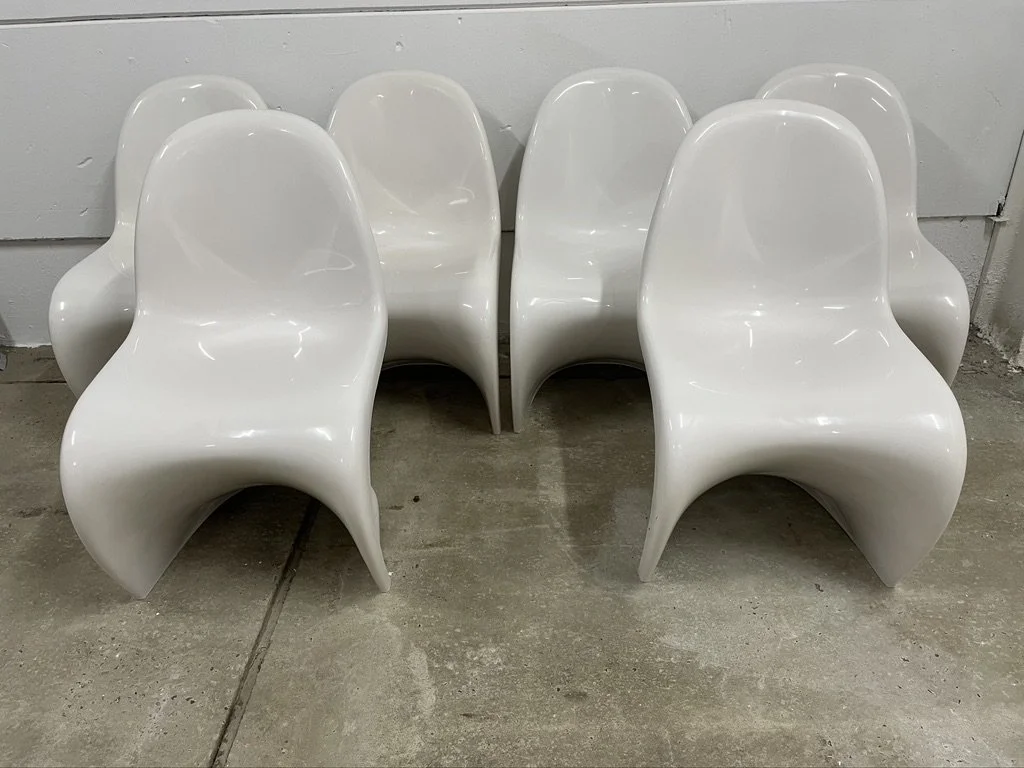 ACANTHE VERNER PANTON 2.jpeg