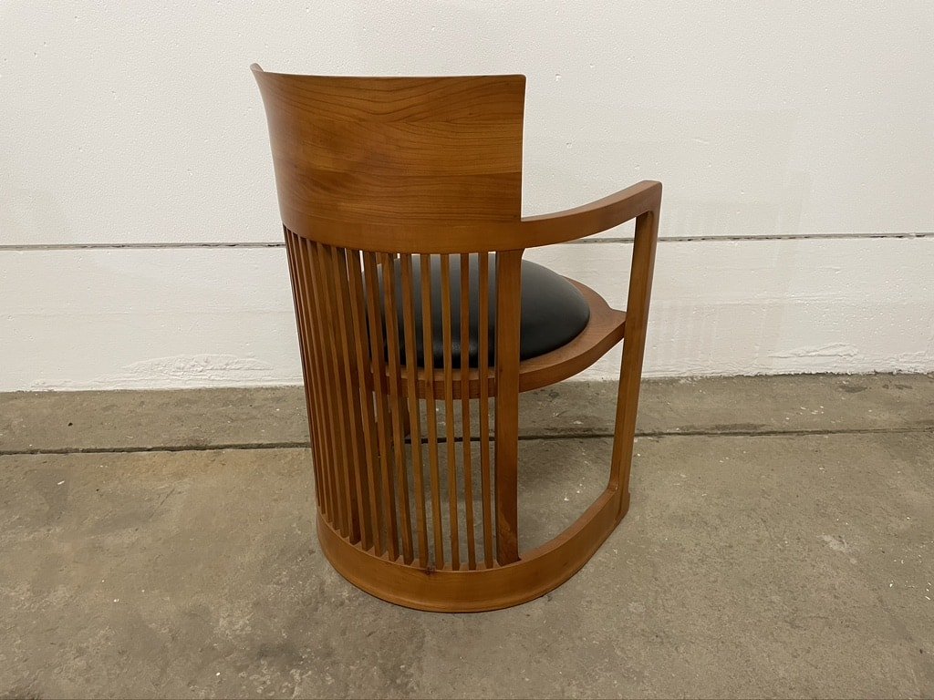 FRANK_LLOYD_WRIGHT_mobilier-acanthe_09.jpeg