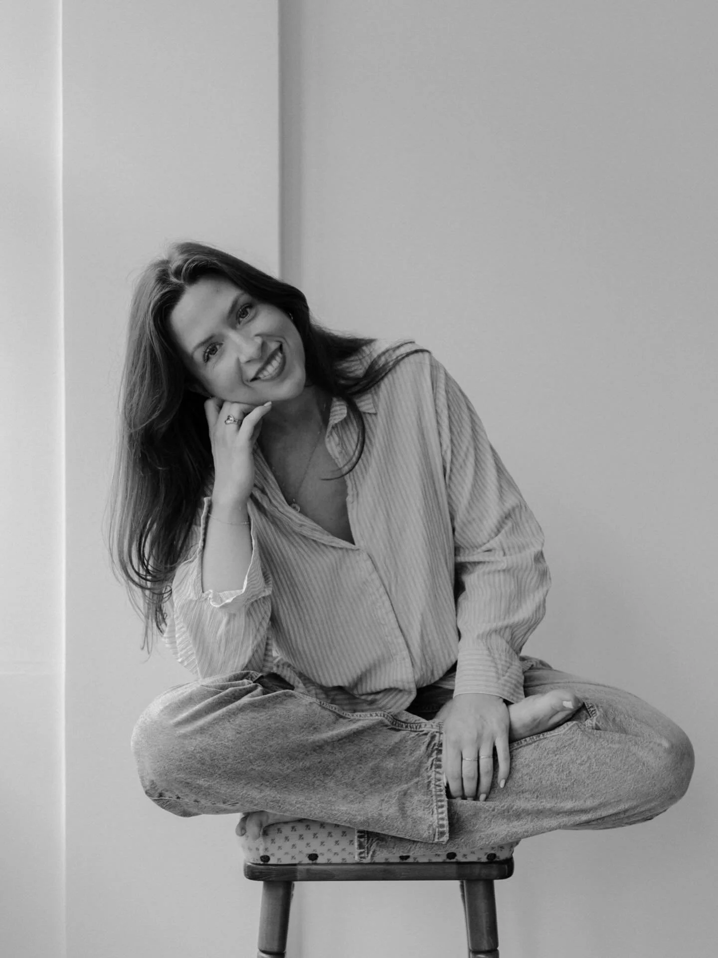 (𝘬𝘪𝘯𝘥 𝘰𝘧) out of office. 

Vanaf morgen ga ik er eventjes tussenuit. Ik trek een maandje naar de Filipijnen om vakantie te nemen en familie terug te zien 🥹

Mailtjes beantwoord ik opnieuw vanaf 25/02. Vanaf week 3 ben ik ook opnieuw beperkt aa