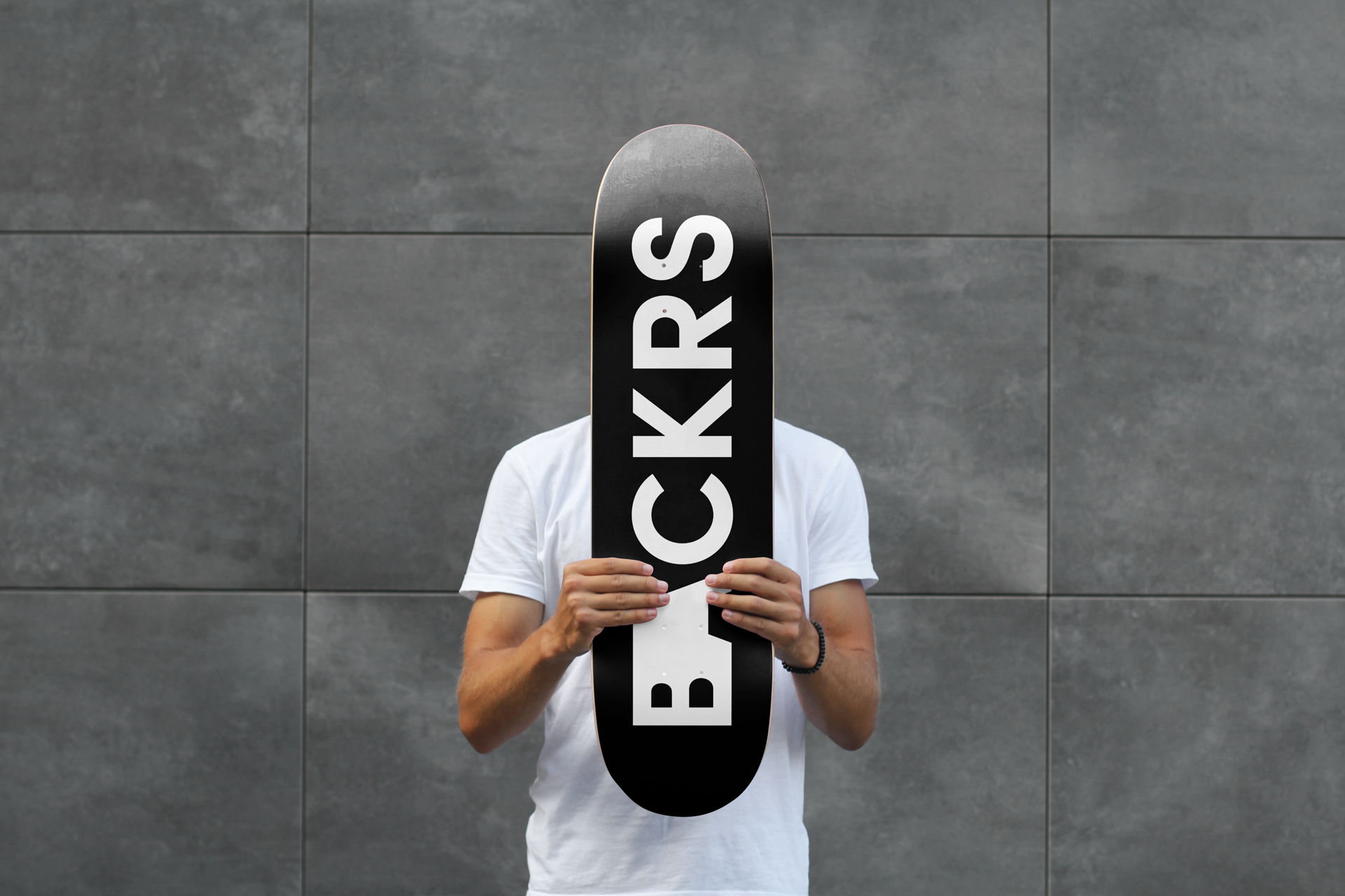 Backrs_Skateboard_Mockup.png