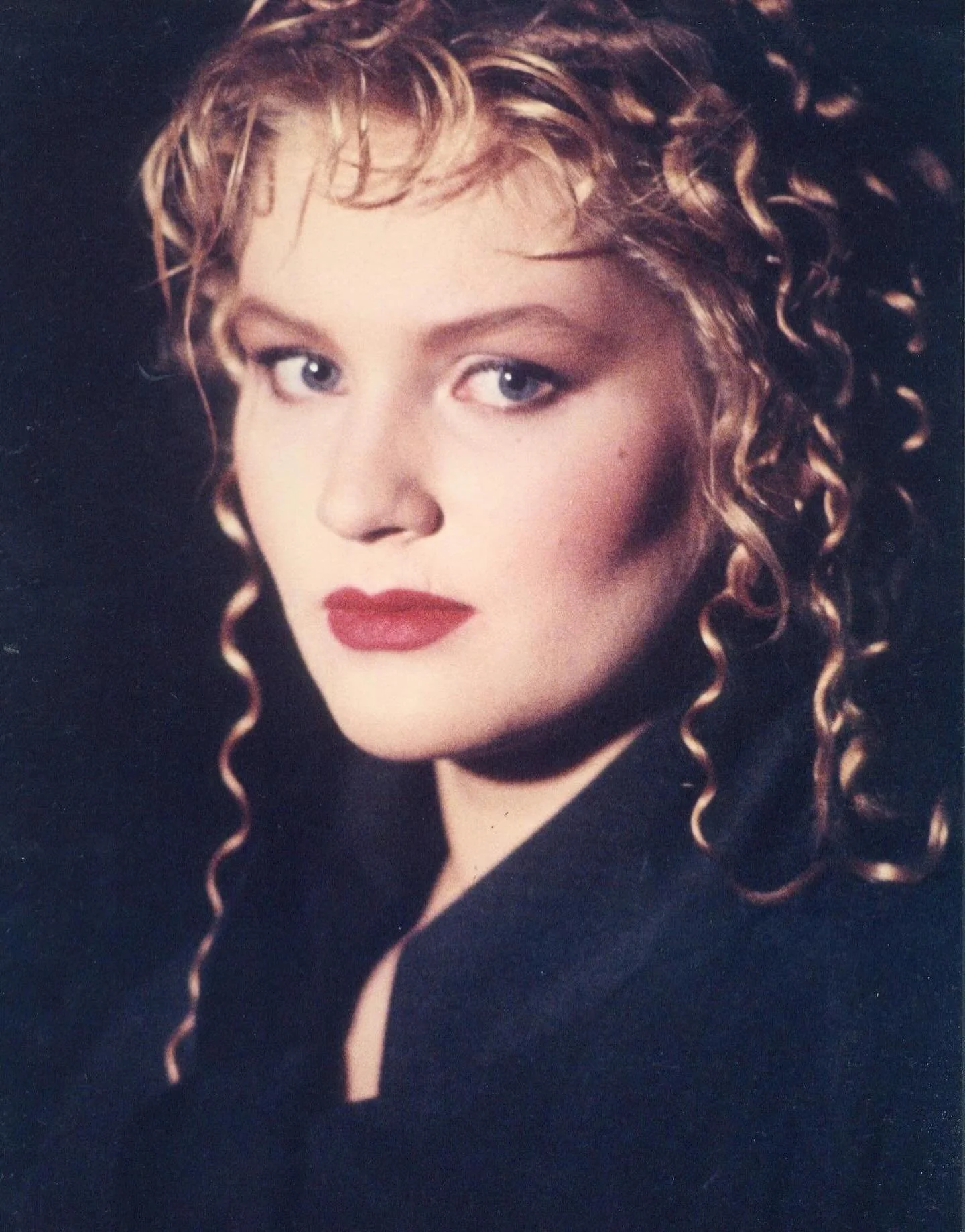 My first ever photoshoot at 18. 
Still love these images by @uschifellnervonfeldegg ❤️ which started me off as a plus size model and when it wasn&rsquo;t even a thing. We definitely pushed boundaries over the years 🙌🏼 

#throwback #plussizemodel #d