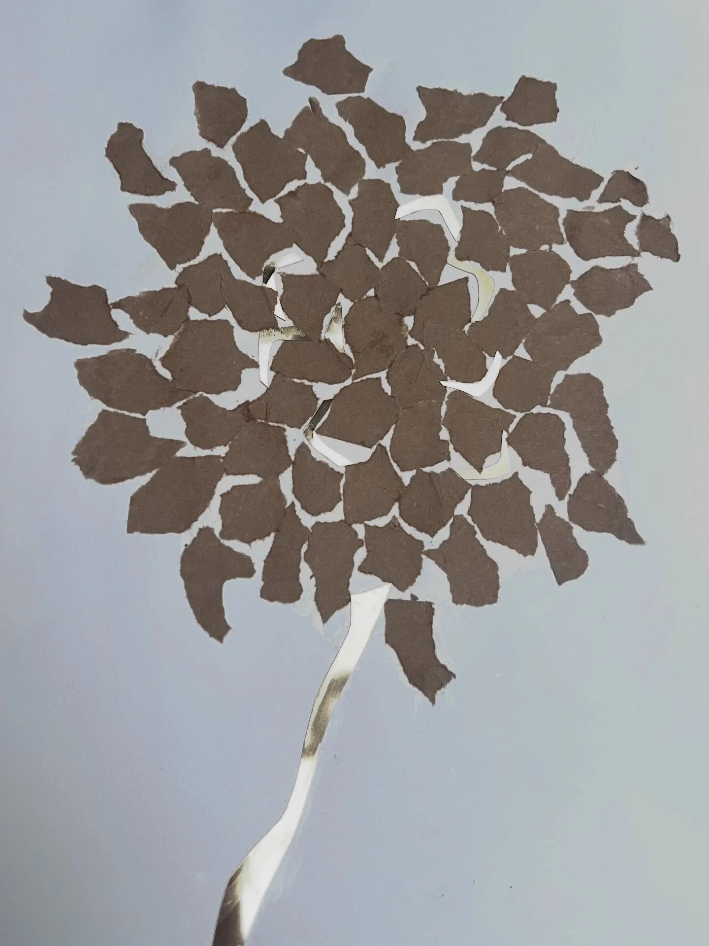 Collage afternoon 🖼️ 
Great fun to just let your mind wander and play. #collage