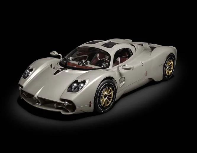 1136-x-830-Pagani.jpg-3.jpg