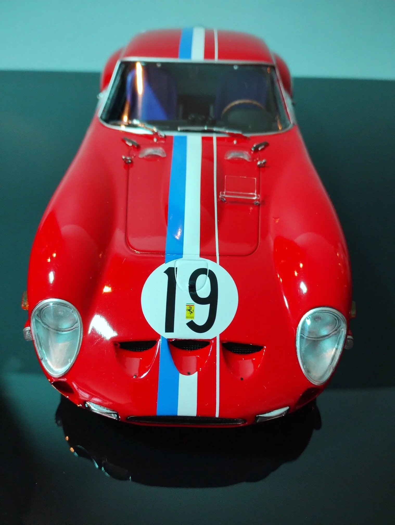 ferrari red 250 6a.jpg
