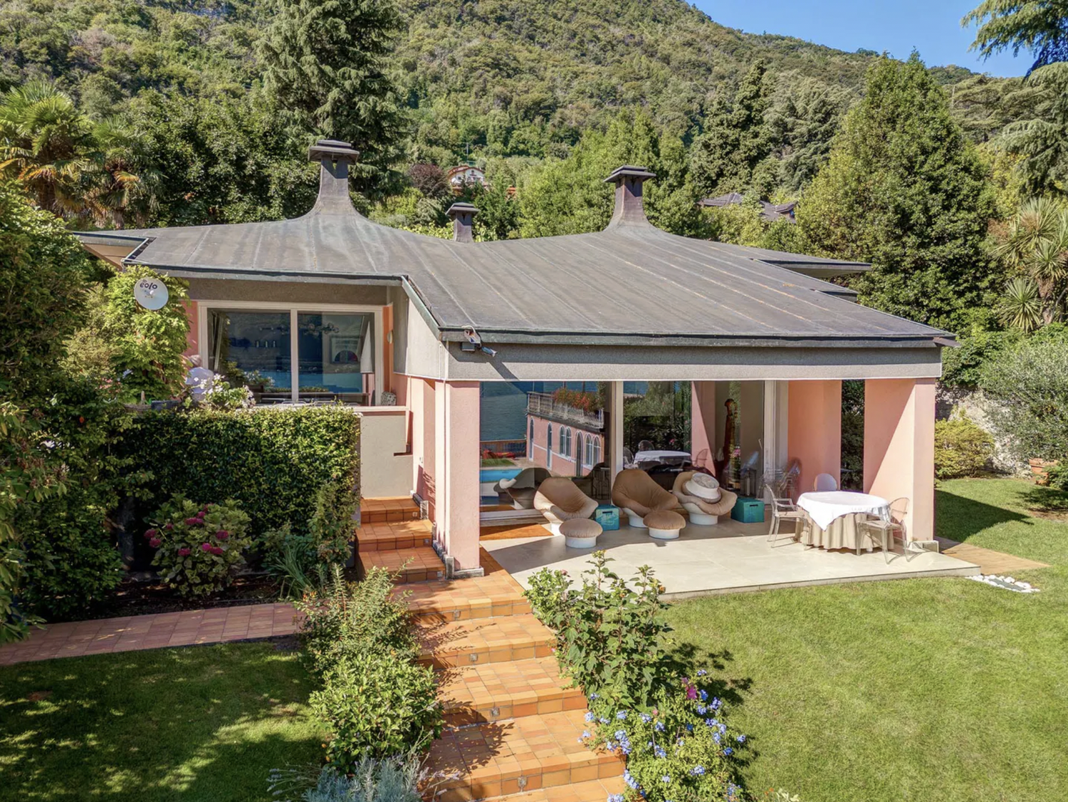 An Ico Parisi Masterpiece on Lake Como