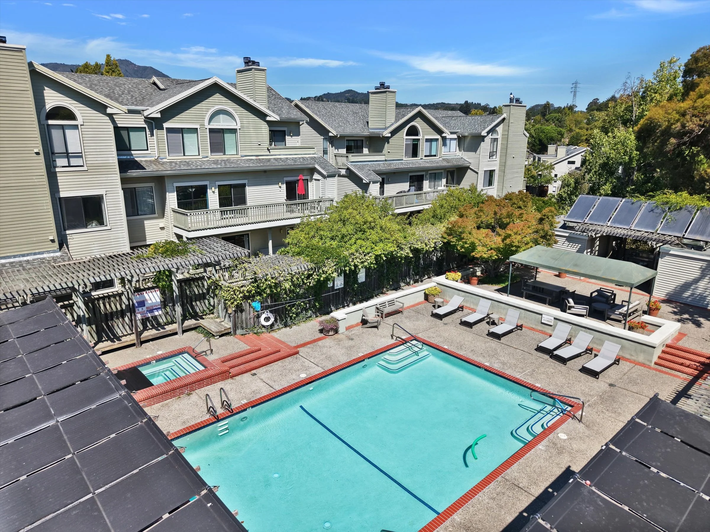 6-116 Eucalyptus Knoll Street-27.jpg
