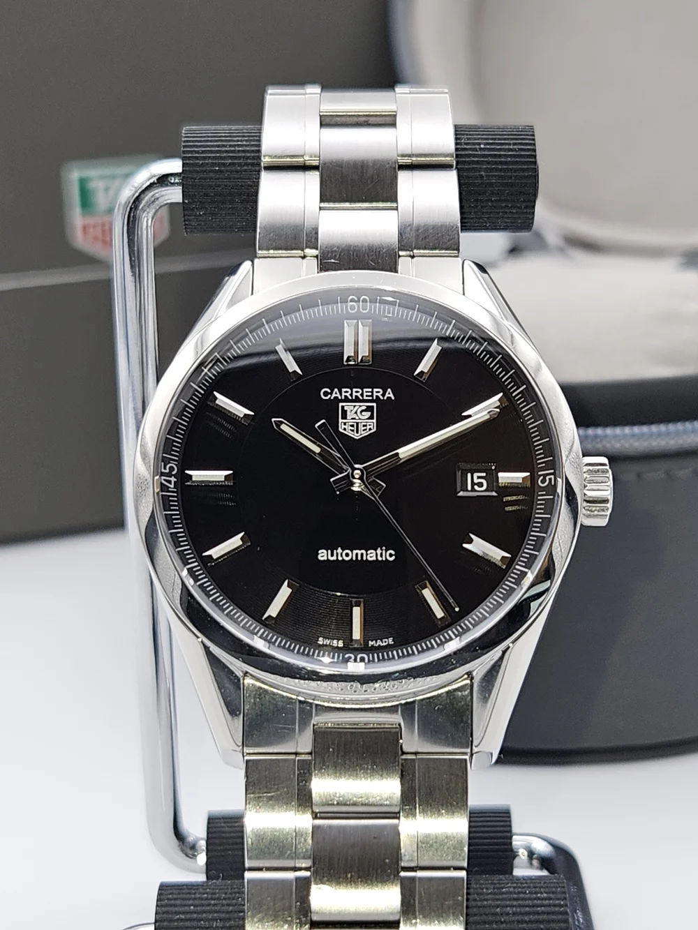 Pre-Owned TAG Heuer Carrera Calibre Men's Black Watch WV211B