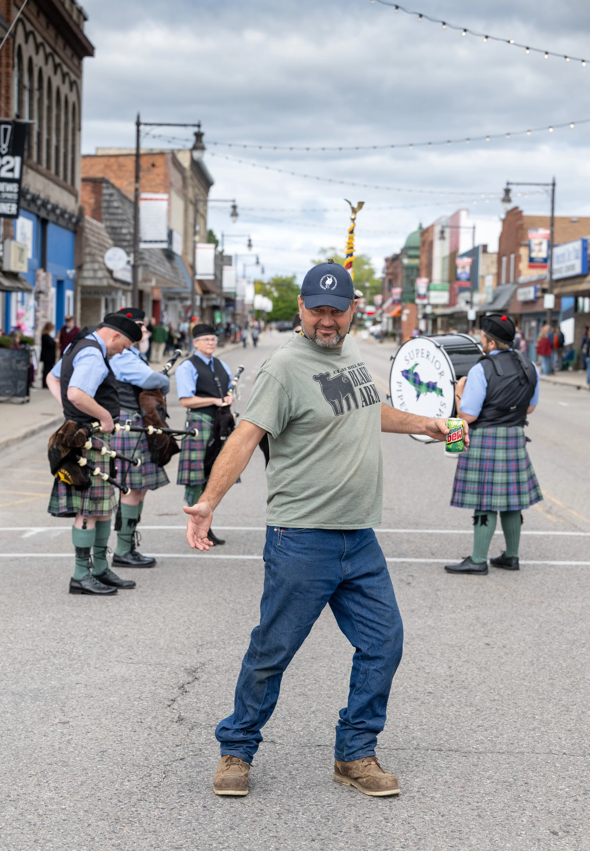 Happy Kessler at Parade HUT_1073.JPG