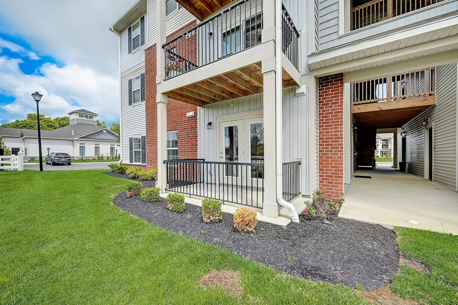 Photo Gallery Luxury Apartments in Galloway, OH — Madison House