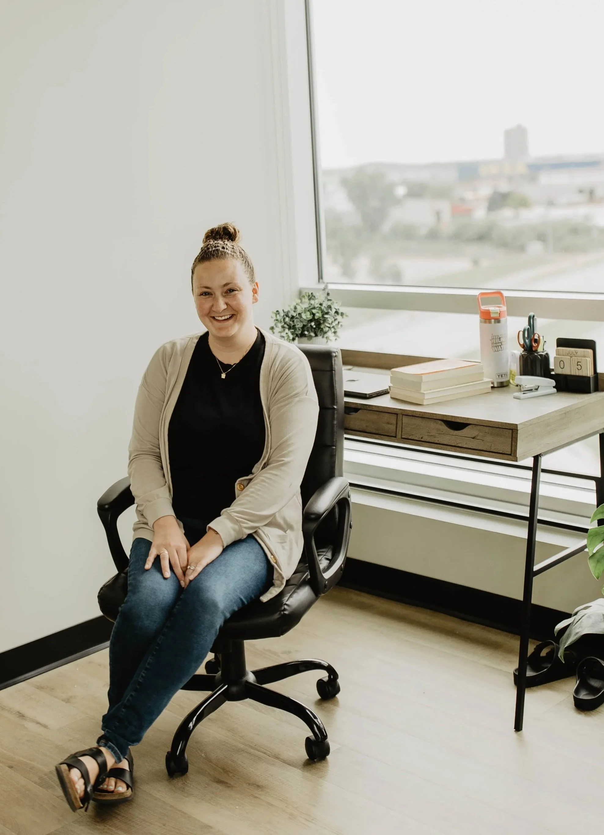 Winnipeg perinatal counsellor, breanne Jones