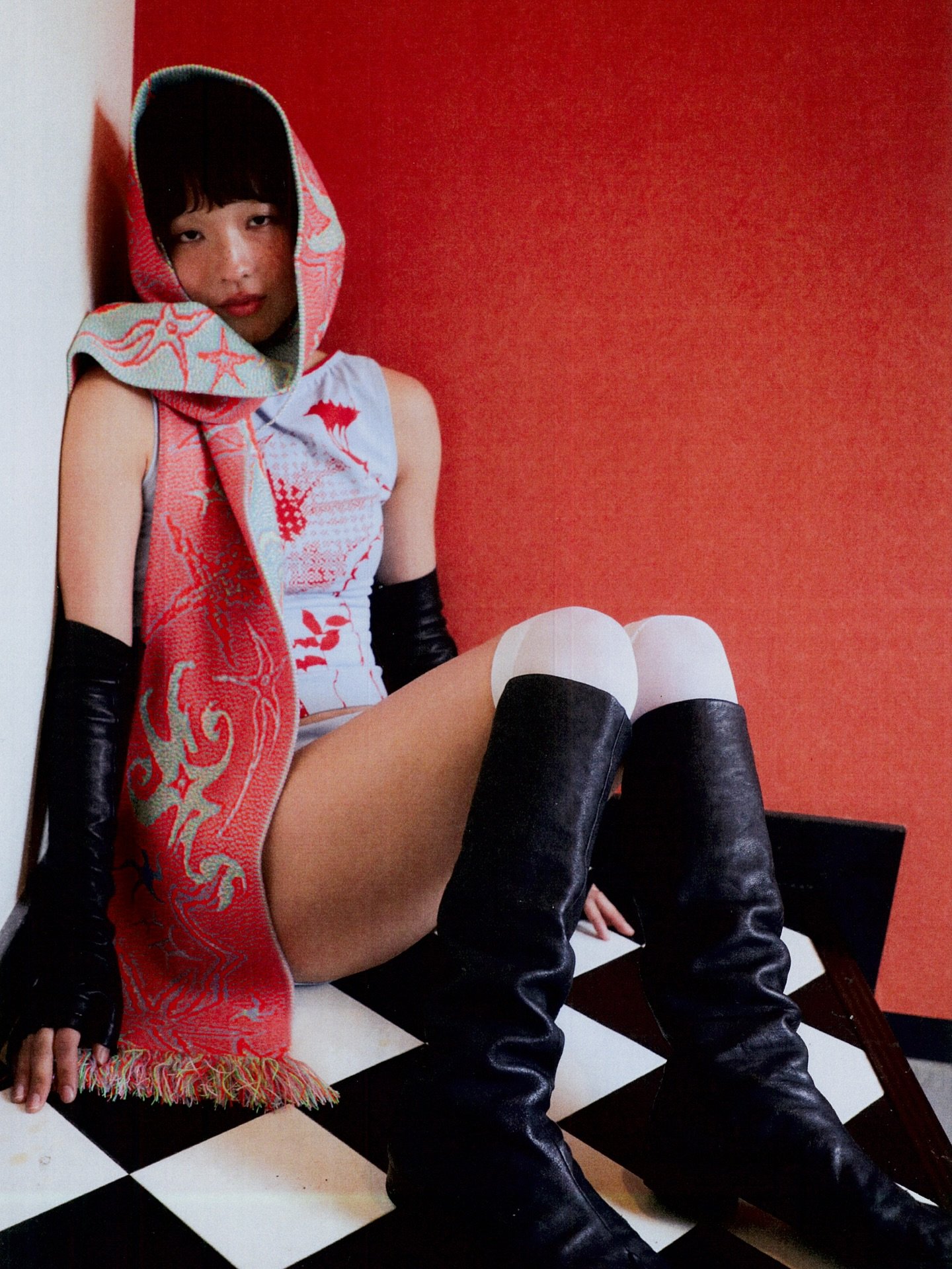 BEAUTIFUL shots by @emilylederman with @luzzy0220 wearing the Geraniums 🩵 Set! Restocking this baby this Sunday 15th (tomorrow) 7 pm CET