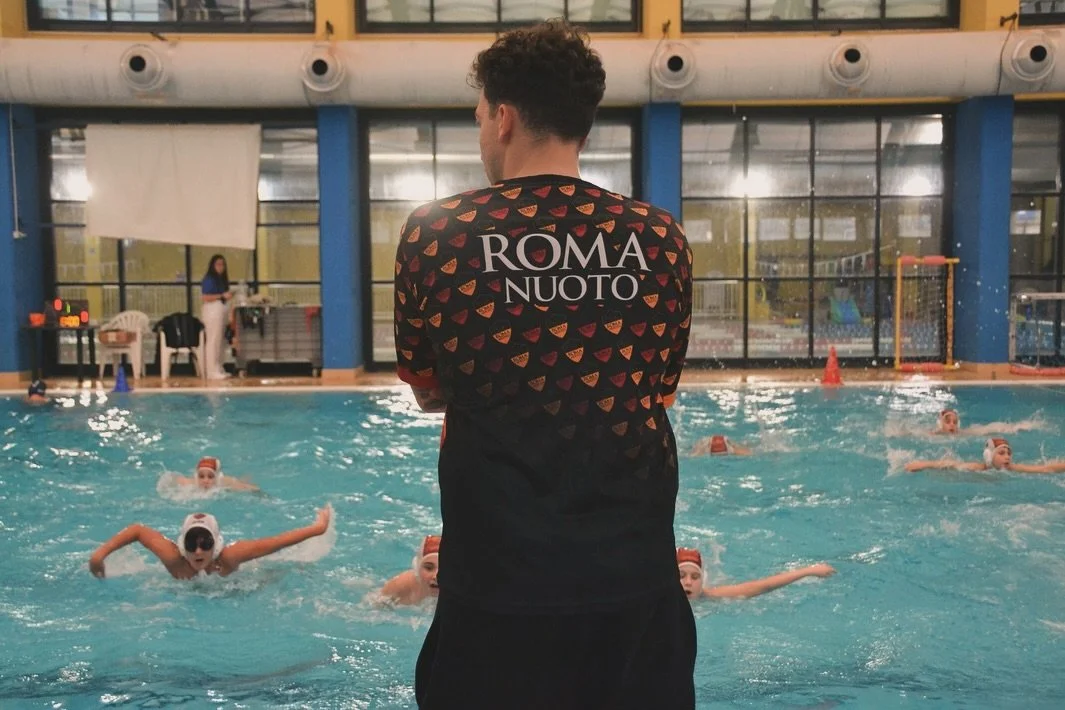 🏊&zwj;♂️ 4&ordf; giornata Campionato Esordienti #U12 &ndash; Centro Sportivo Antonelli

Sabato i nostri piccoli grandi giallorossi sono tornati in vasca con grinta e determinazione, affrontando la 4&ordf; giornata di campionato.

💛❤️ Roma Nuoto 9 &