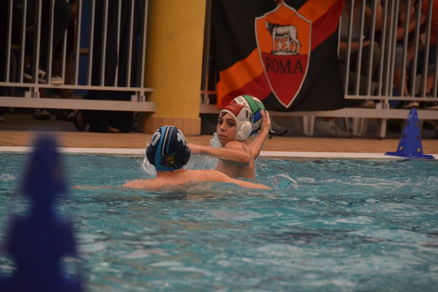 Un&rsquo;altra vittoria per i nostri ragazzi!🔥

L&rsquo;#U14 conquista la partita contro il Viterbo per 8-6 e continua la sua corsa in campionato. 💪🤽&zwj;♂️

Manca sempre meno alla fine della stagione: forza ragazzi!

#romanuoto #asromanuoto #pall