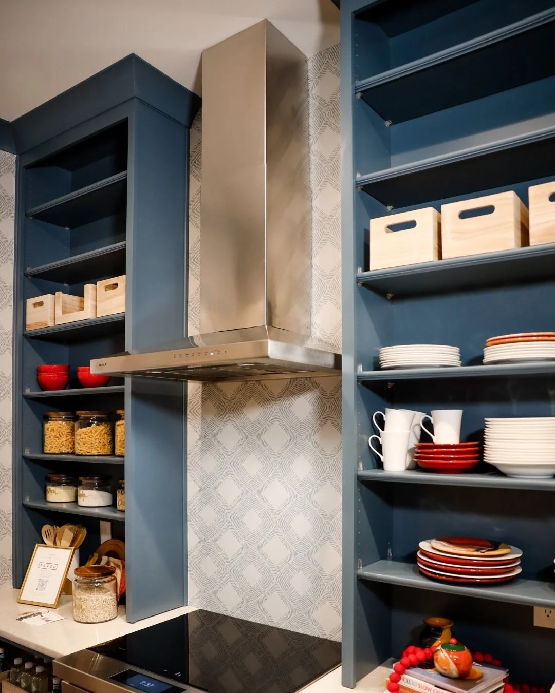 Trazo creates kitchens that stay functional, organized, and effortless to maintain!! 

message us today to give your kitchen the order it deserves!!