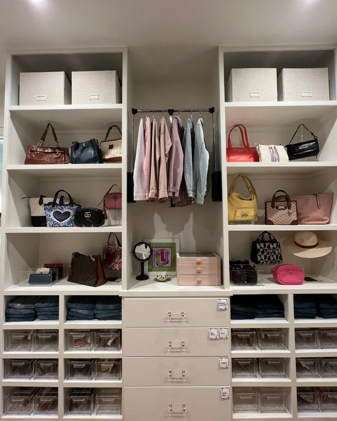 Closet Goals😍 (peep the sticky notes on drawers) we want to make sure you know your way around your own closet before we leave😆