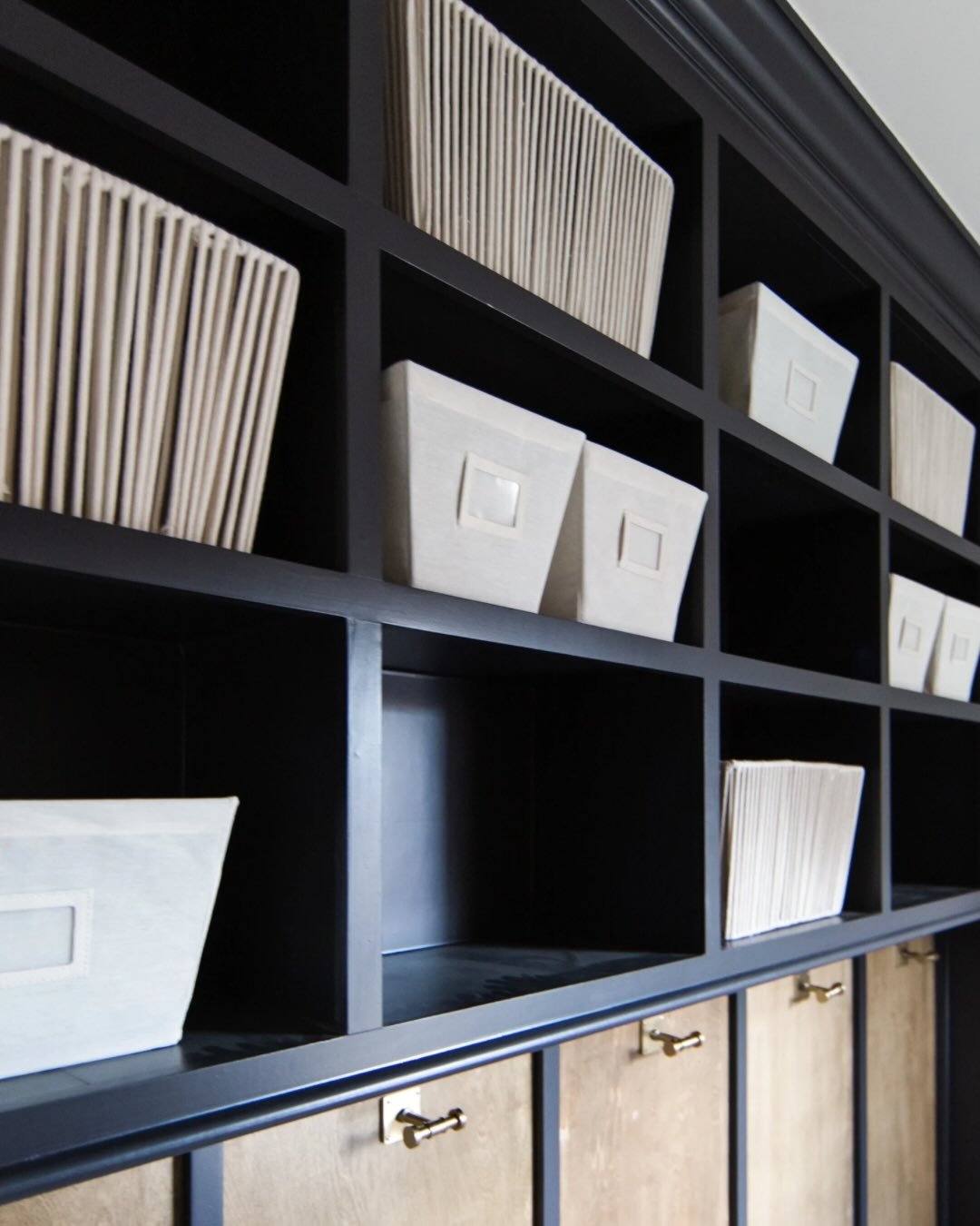 The Drop Zone- maybe it's where the kids kick off their shoes, where you leave those packages you have yet to return, dog leashes, backpacks, etc. whatever that place is for you, we want to make it a beautiful and happy!!