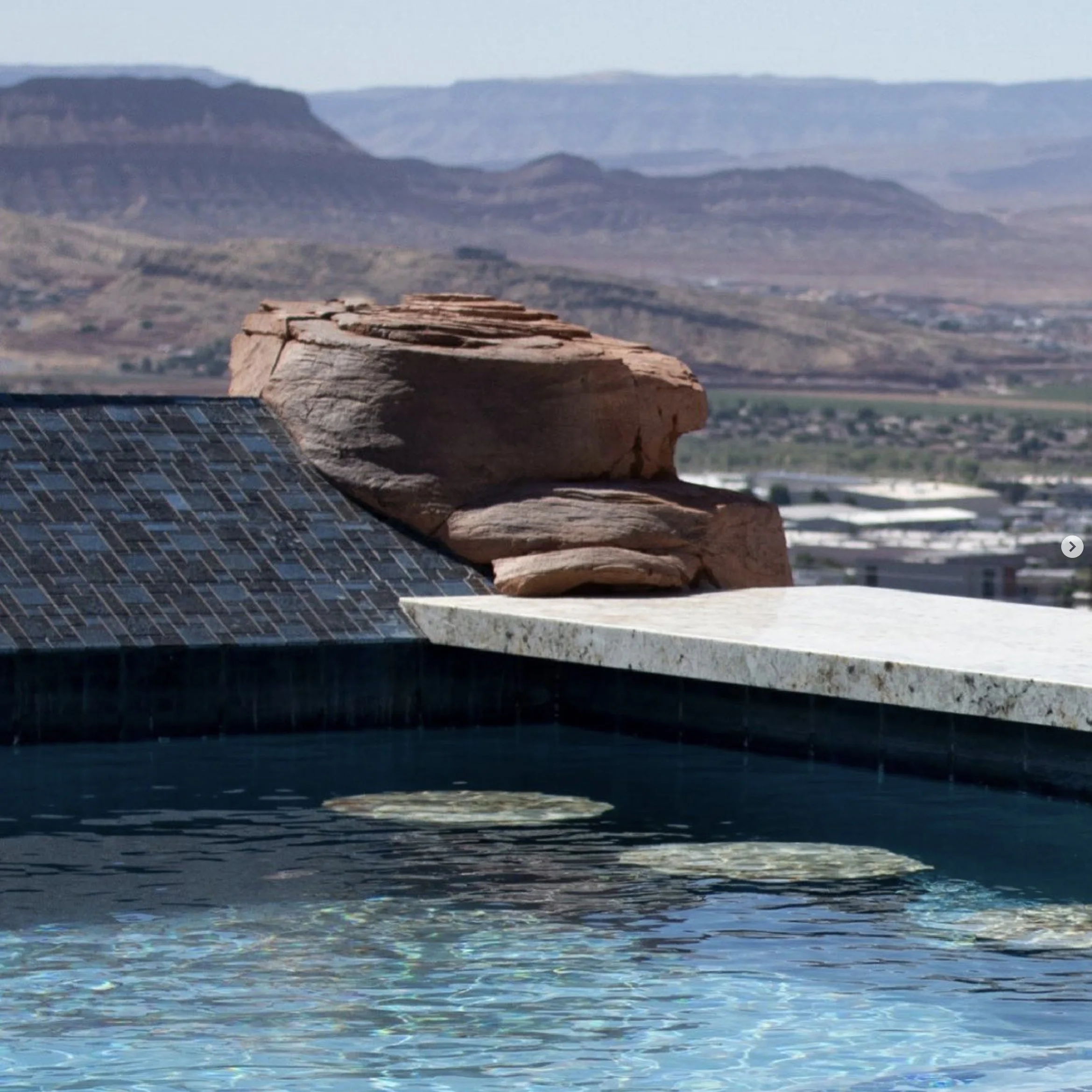 Renaissance Fabrication's Poolside Granite swim-up baroverlooking St. George Utah