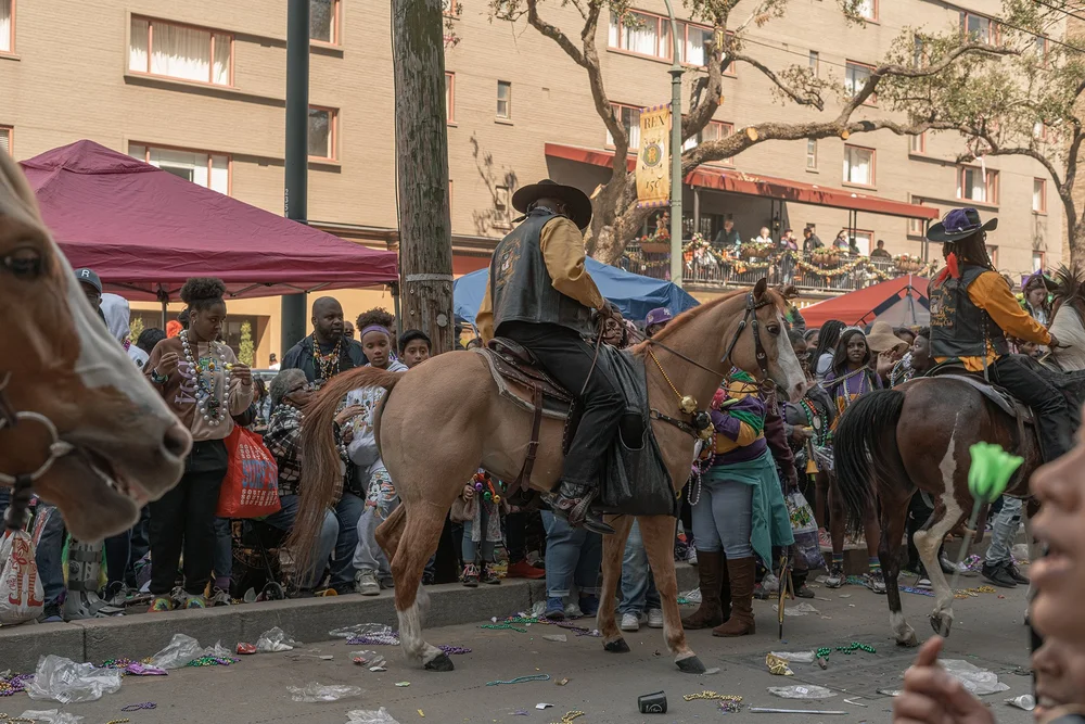 Mardi-Gras-2022-DeShawn-Oravetz-New-Orleans-Photographer-Designer-Zulu-Parade.jpeg