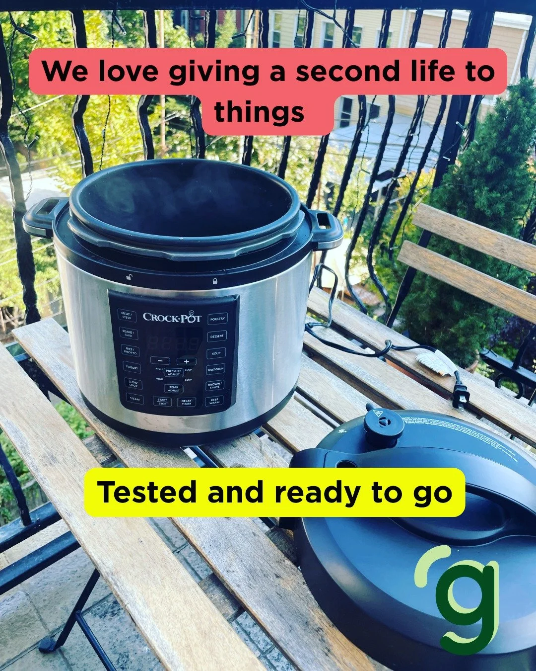 We love giving things a second life ✨ Instead of sitting in a closet or ending up on the sidewalk, they get used, enjoyed, and shared again.
This perfectly good CrockPot came through our community give-back program. We tested it, cleaned it, and now