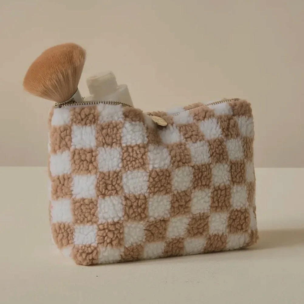 We have the cutest teddy makeup bags that you won&rsquo;t want to miss at the sale! 🧸 

They come in 3 colours and we also have 2 varsity letter styles! 
Peep the stories to see! 👀