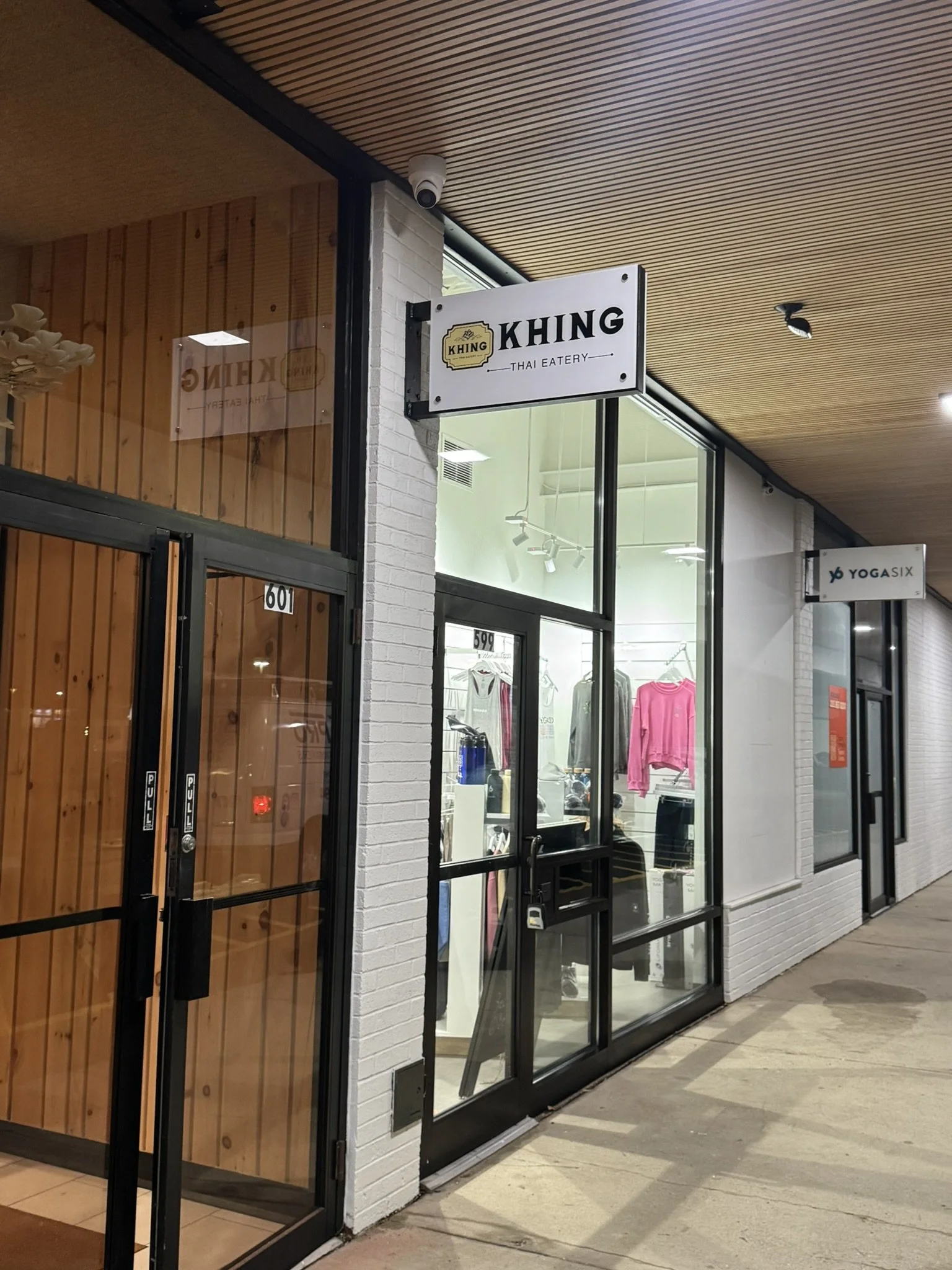 Aluminum Signs