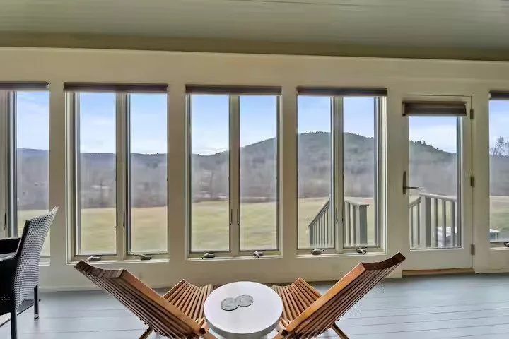 Air BnB House 11.jpg