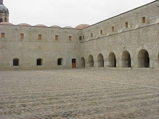 Caballerizas- Museo de las Culturas de Oaxaca.JPG