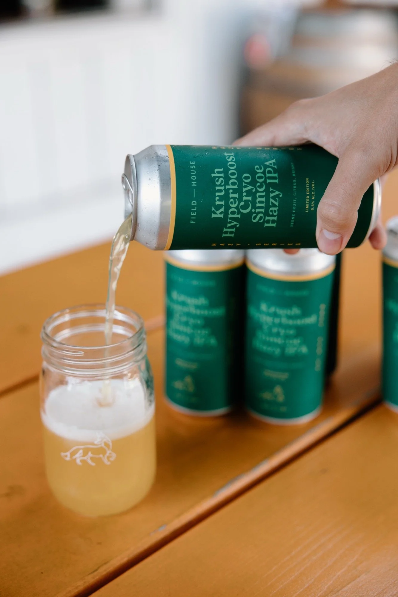 fh-krush-hyperboost-cryo-simcoe-hazy-ipa.09.19.25-5.jpg