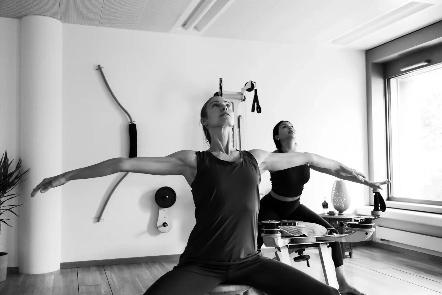 &Agrave; deux, on va plus loin.
 On se motive.
 On se soutient.
 On rit aussi.

Les cours de Gyrotonic en duo, c&rsquo;est l&rsquo;occasion de :
 ✨ bouger autrement
 ✨ progresser ensemble
 ✨ partager un vrai moment de connexion
 ✨ rester constant(e) 