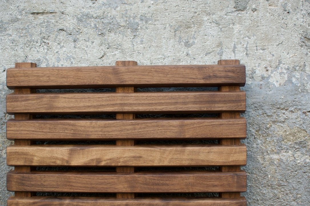 dovetailed bath mat