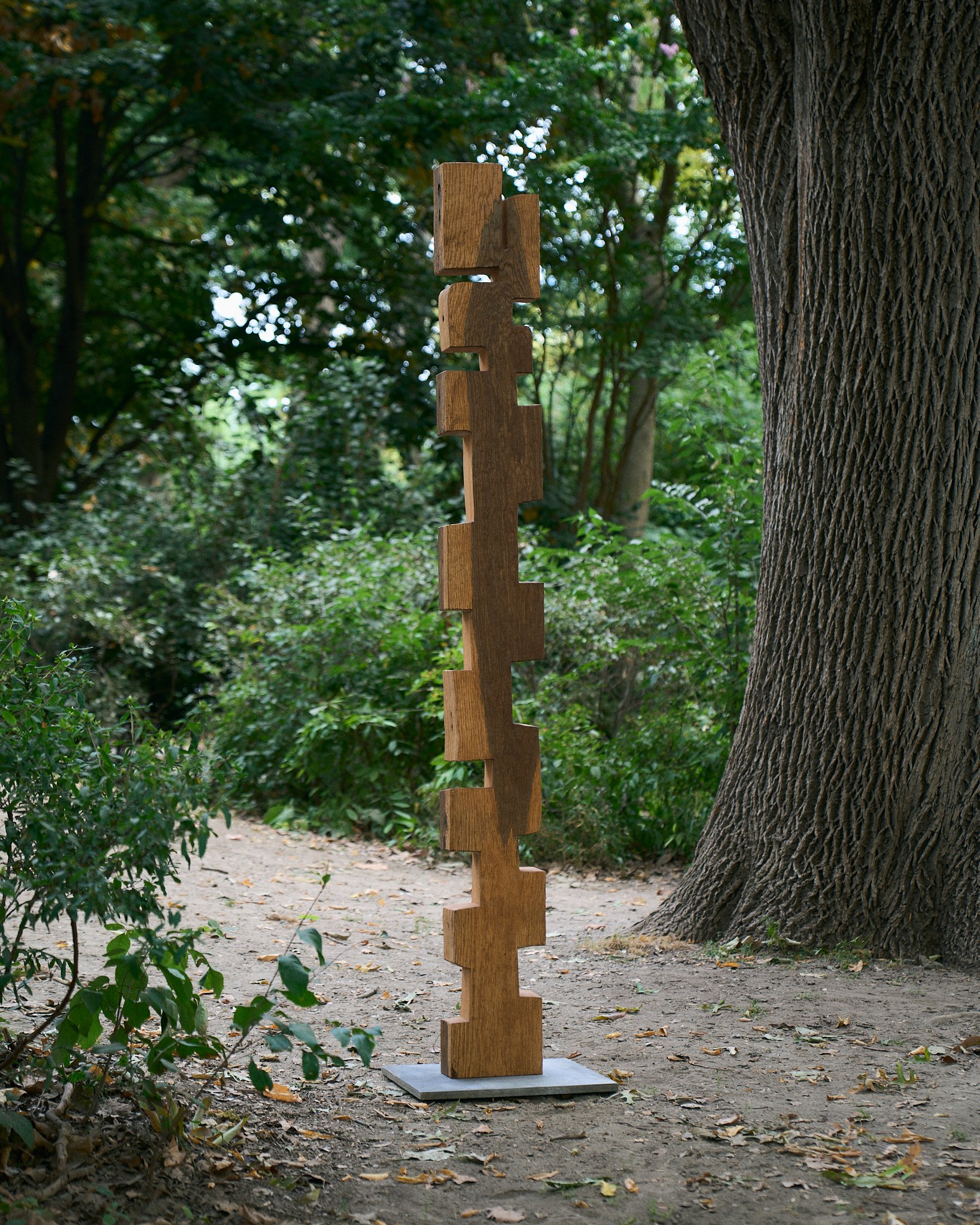 interlocking_column_v2_bws_2024.jpg