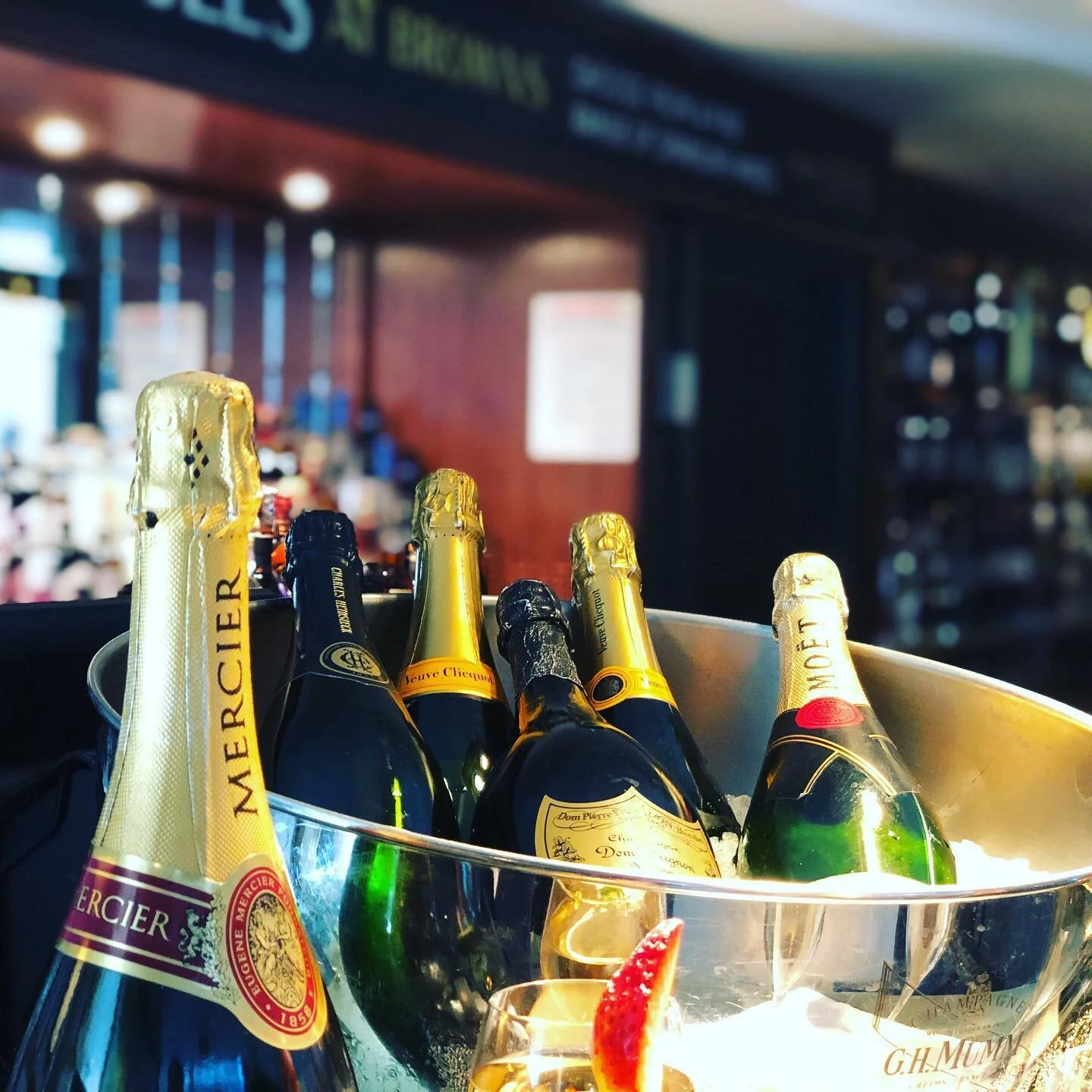 2nd location for the day - living this #filmcrew