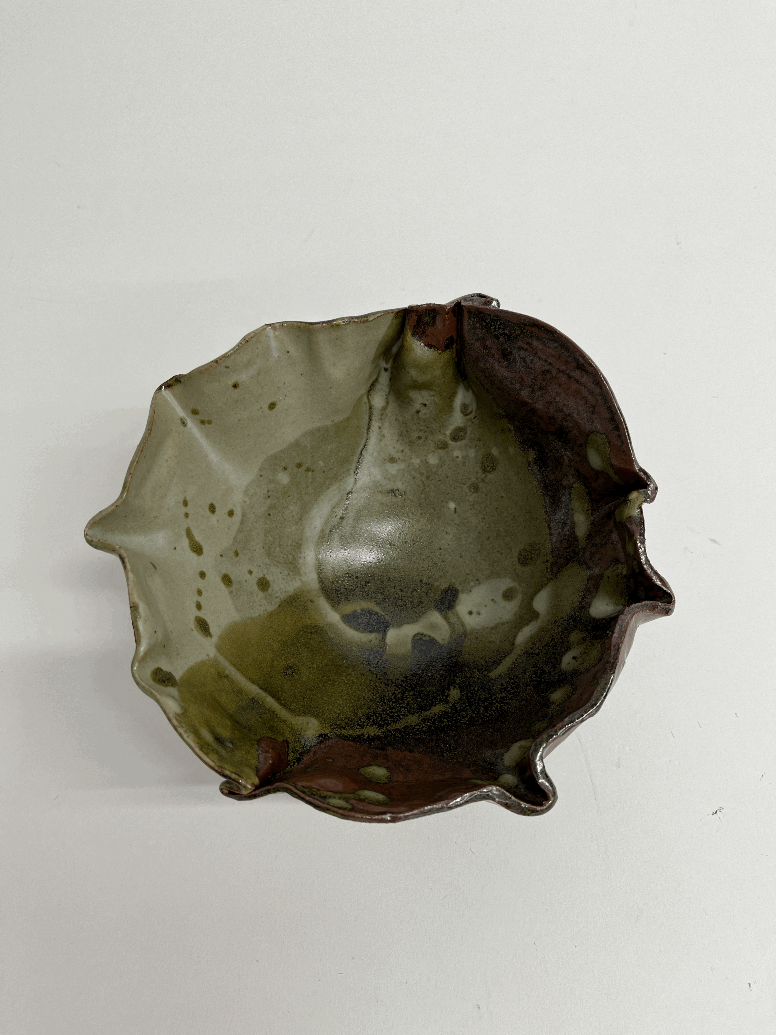 Green and Brown Wavy Bowls