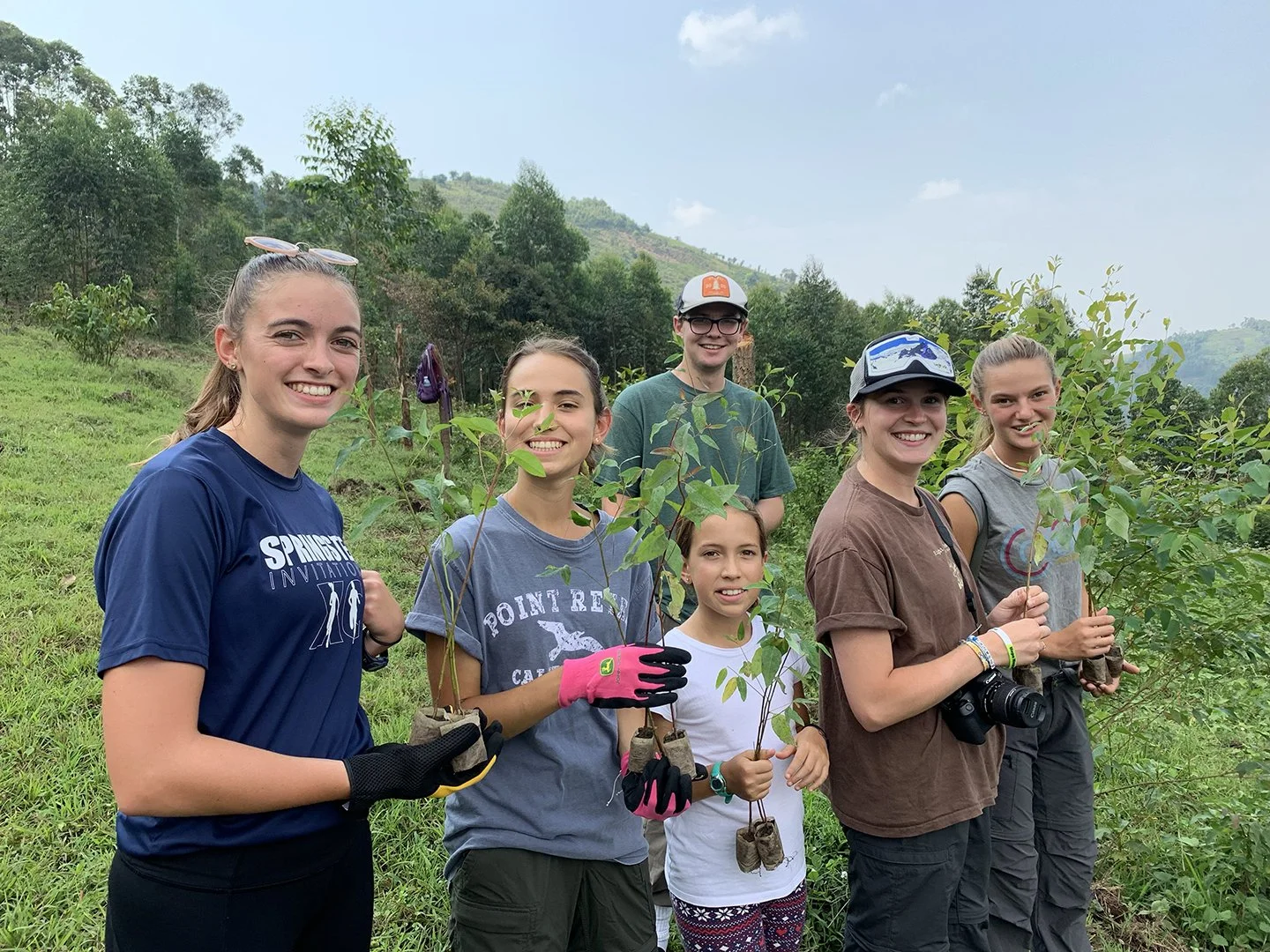 Students Plant 101 Eucalyptus Trees in Bwindi!