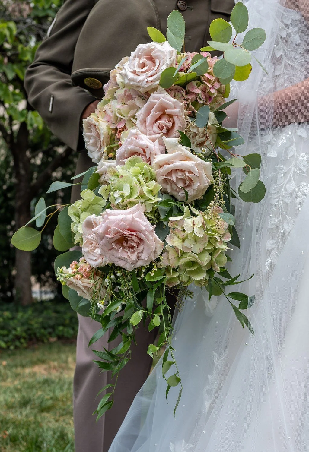 masha2025-395_Keri-Ann Gordon Wedding photographer Kansas.jpg