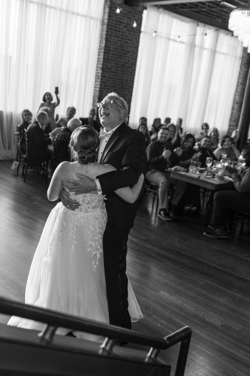 masha2025-1393_Keri-Ann Gordon Wedding photographer Kansas.jpg