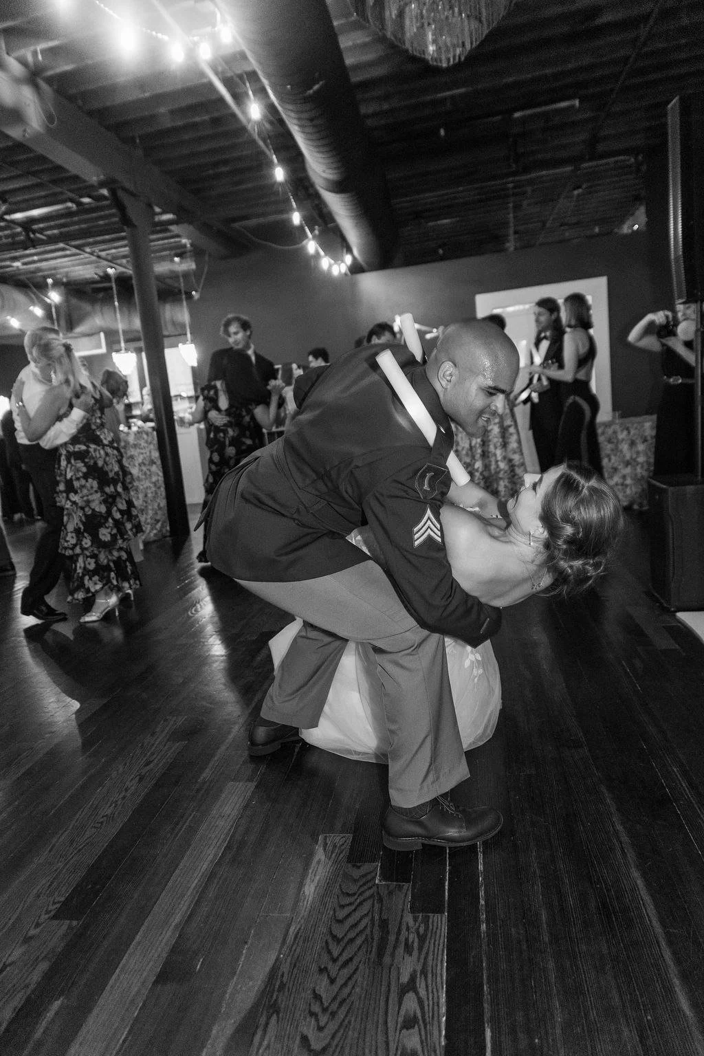 masha2025-1526_Keri-Ann Gordon Wedding photographer Kansas.jpg