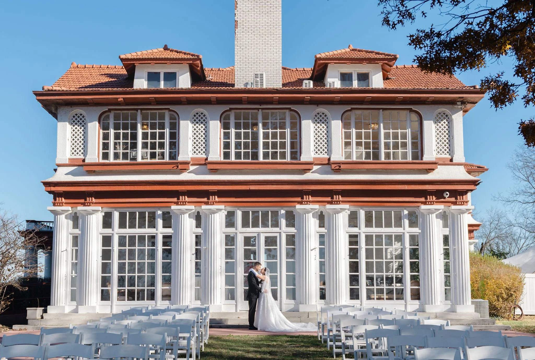A Stunning Fall Wedding at the Historic Longview Mansion