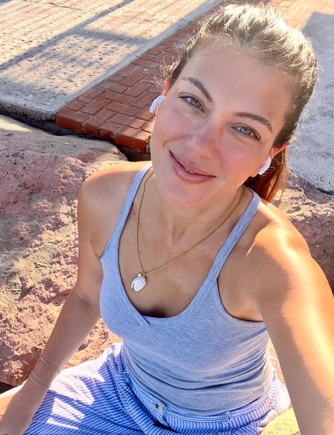 Get you a girl who can do it all&hellip;in one month 🤭

I just think my life is so funny sometimes.

One minute I&rsquo;m sunbathing on a beautiful beach (agua del dia en bolsa, iykyk), the next I&rsquo;m driving my brother&rsquo;s monster truck aro