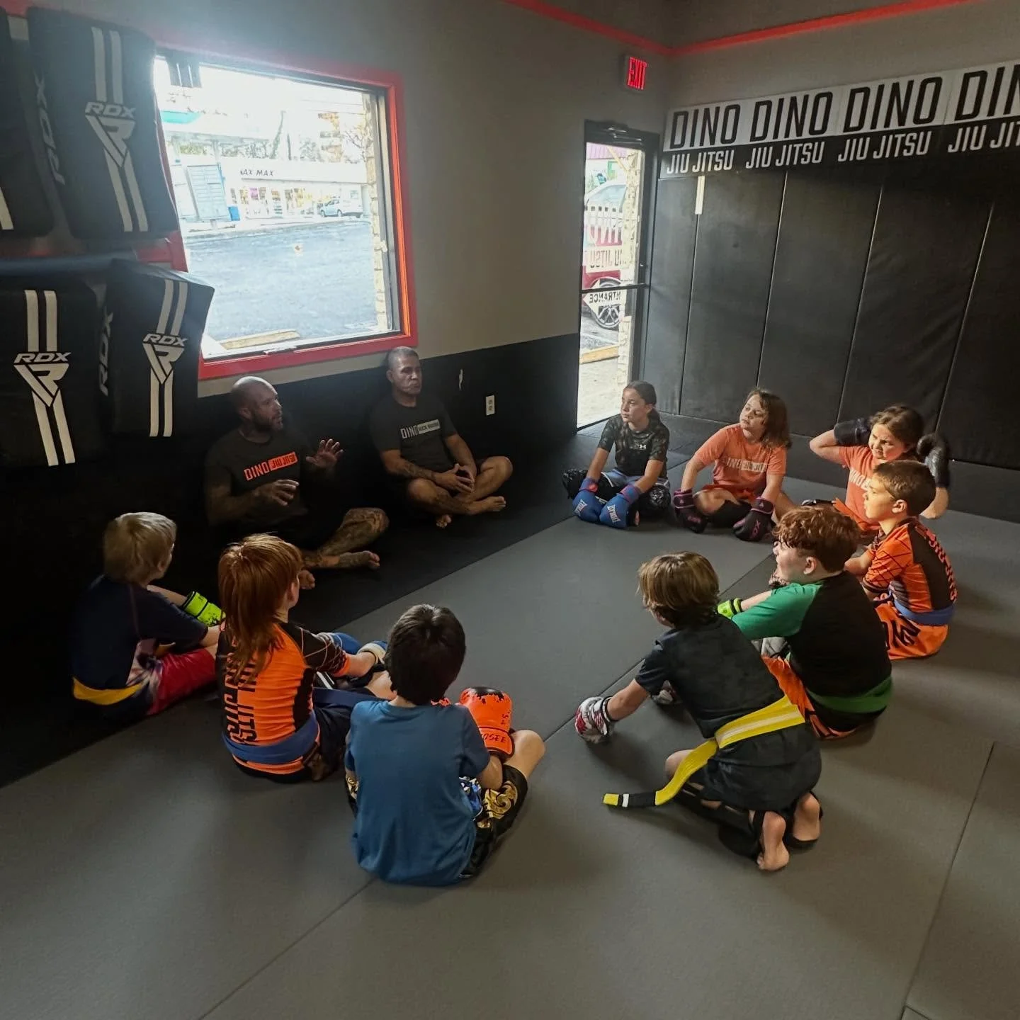 Kickboxing life lessons today with the help of @jasonc78666 🥊🙏🏼