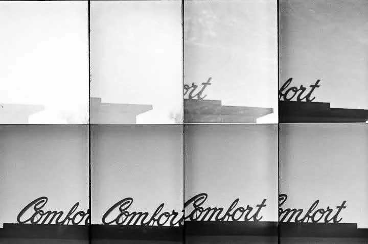 Comfort Motel: Oktomat Camera