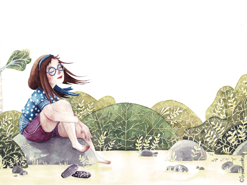 Ragazza seduta su una roccia vicino a un fiume o un lago, circondata da piante e rocce, con gli occhi chiusi, sembra rilassata e felice.