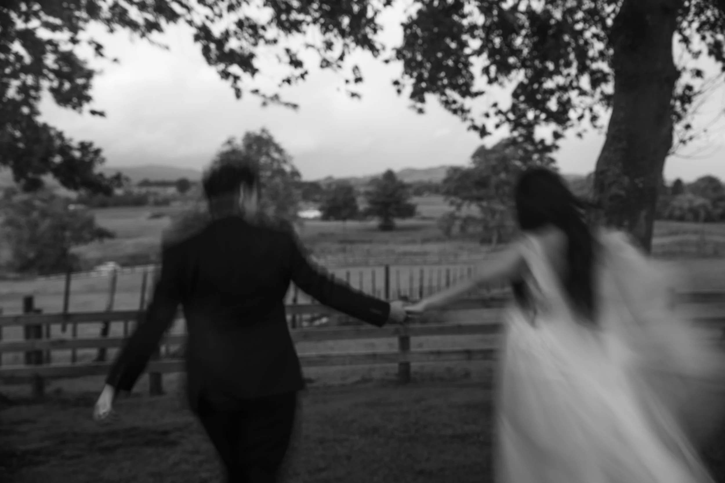 dan & jess first look_by Johnny Hendrikus_2026-21.jpg