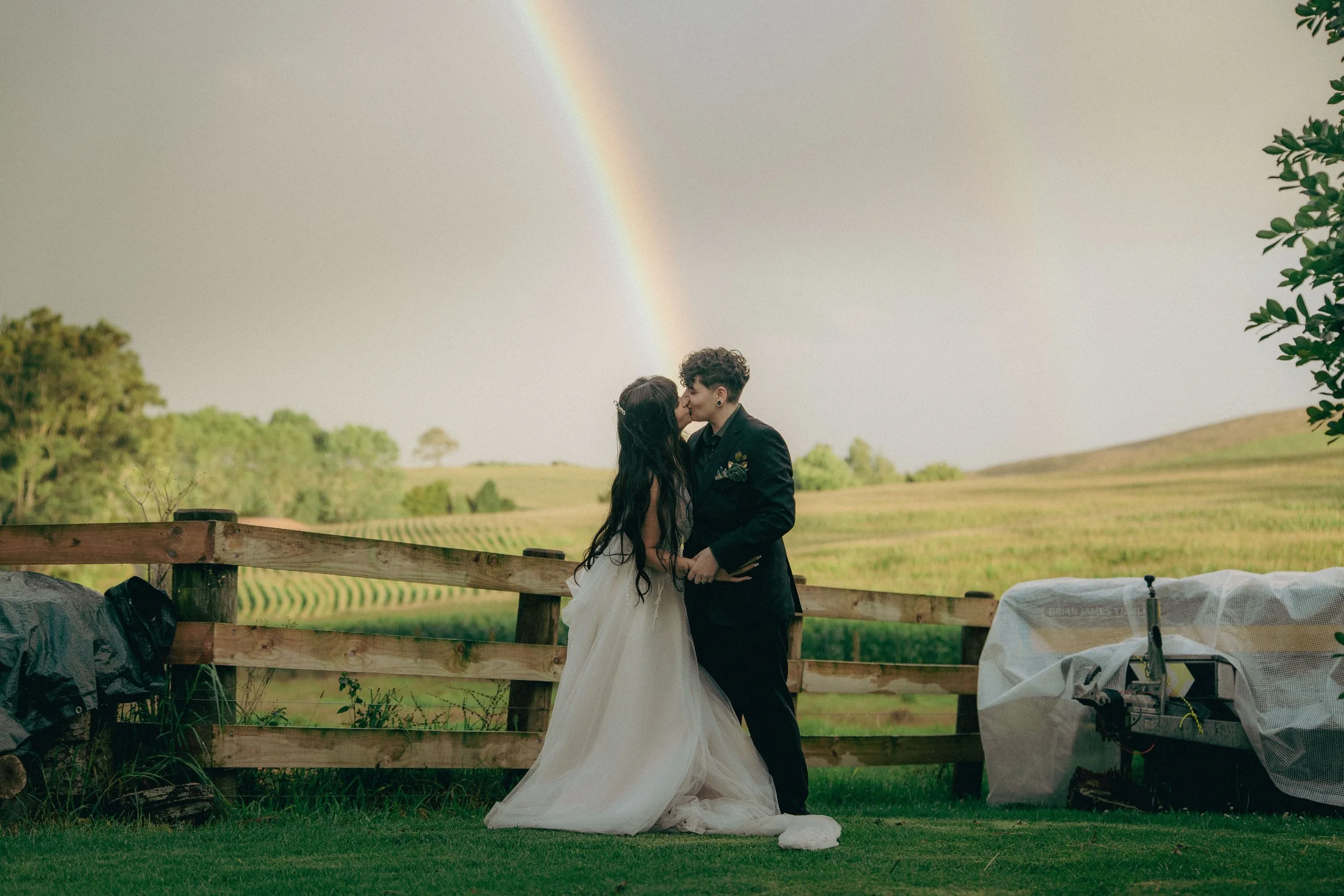 dan & jess first look_by Johnny Hendrikus_2026-14.jpg