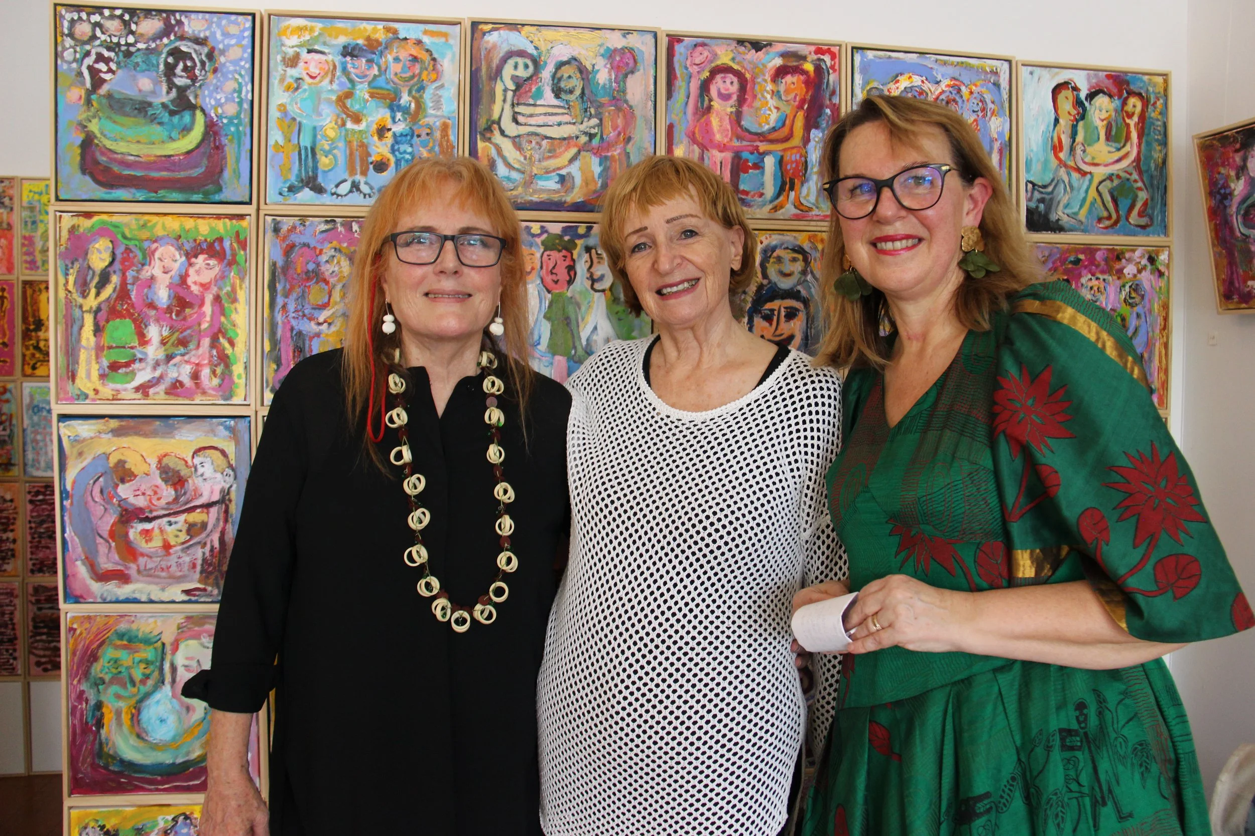 Wendy,-Dalia,-Sylvia.jpg